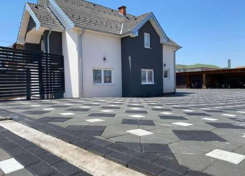 Tlakovanje i uređenje površina