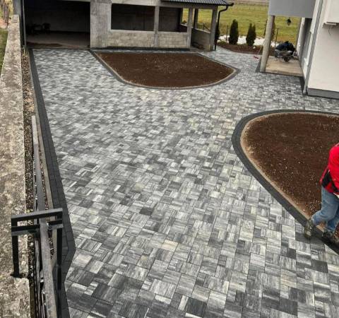 Tlakovanje i uređenje površina